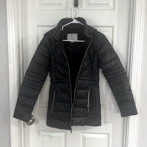 Grayish black color, lightweight puffer jacket